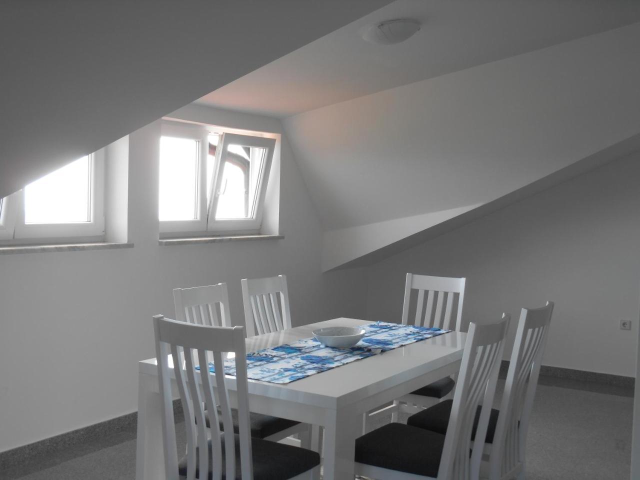 שמריקה Apartments Diana מראה חיצוני תמונה