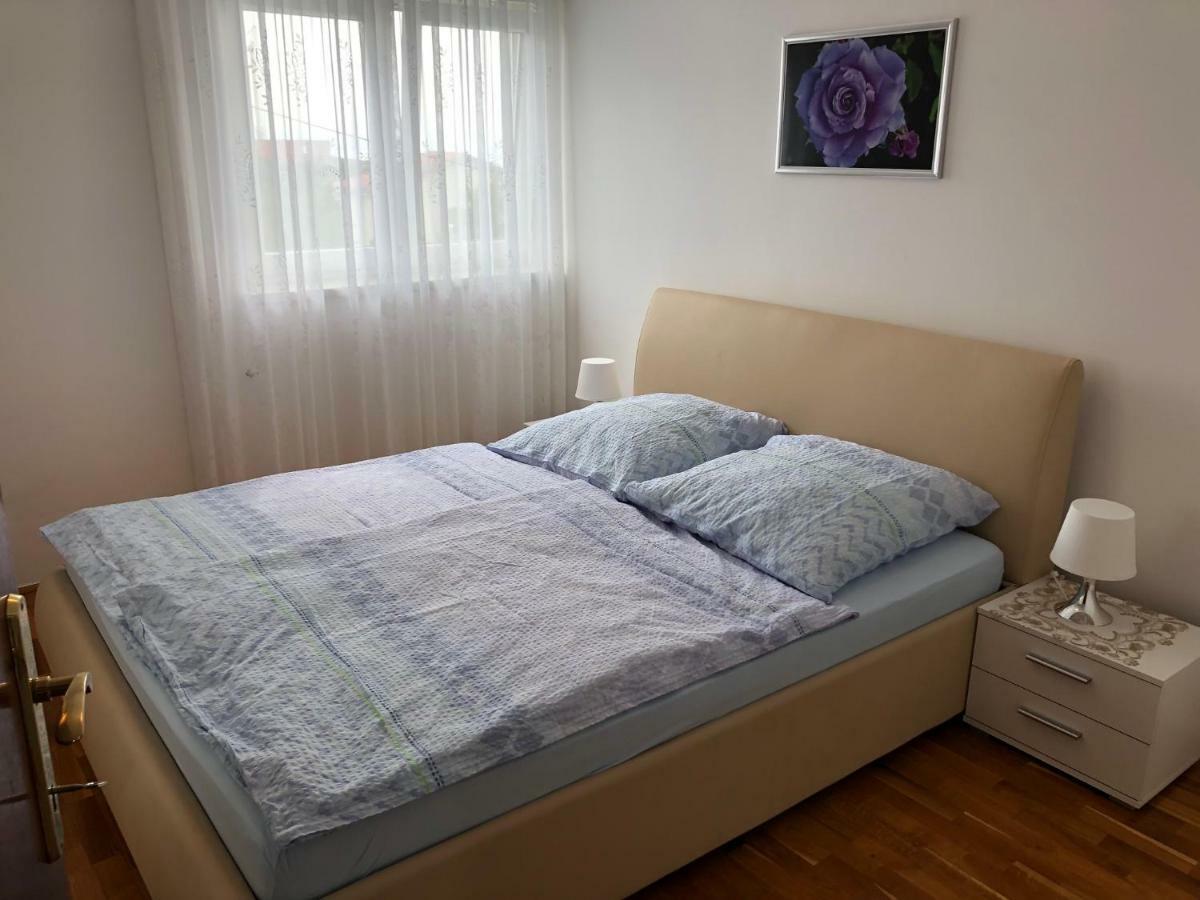 שמריקה Apartments Diana מראה חיצוני תמונה